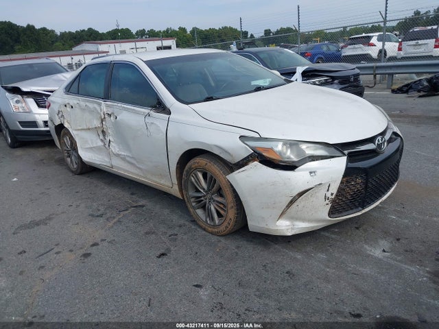 2017 TOYOTA CAMRY SE