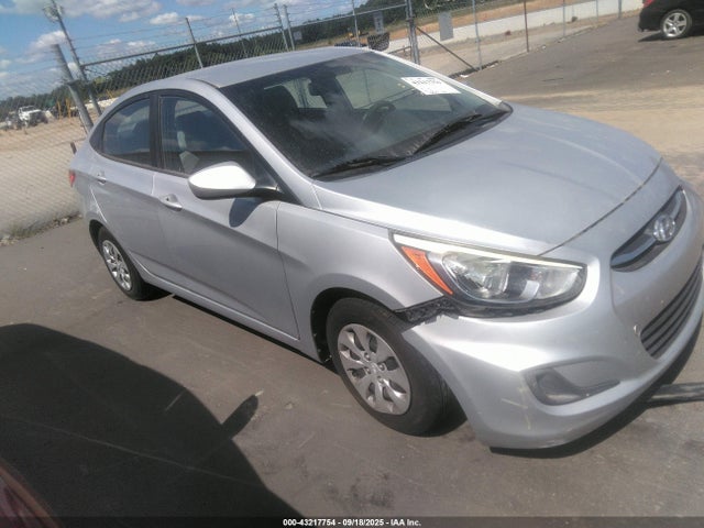 2016 HYUNDAI ACCENT SE