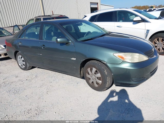 2002 TOYOTA CAMRY LE