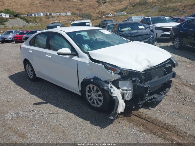 2024 KIA FORTE LX