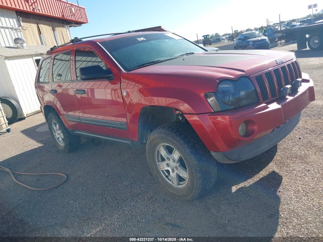 2005 JEEP GRAND CHER LAREDO