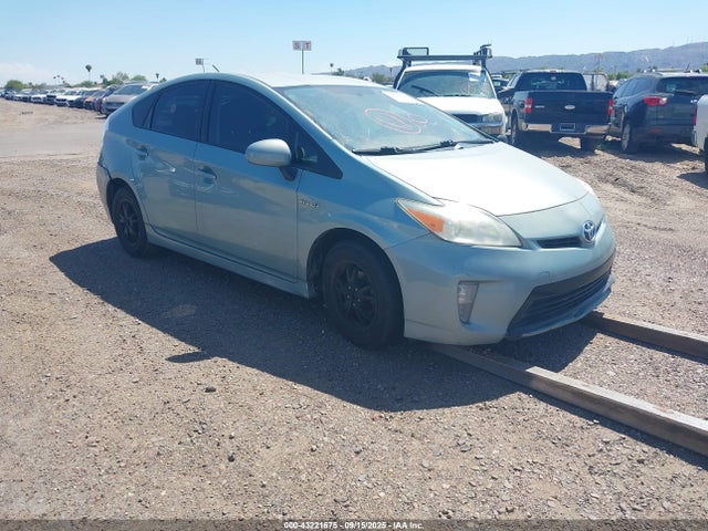 2013 TOYOTA PRIUS TWO