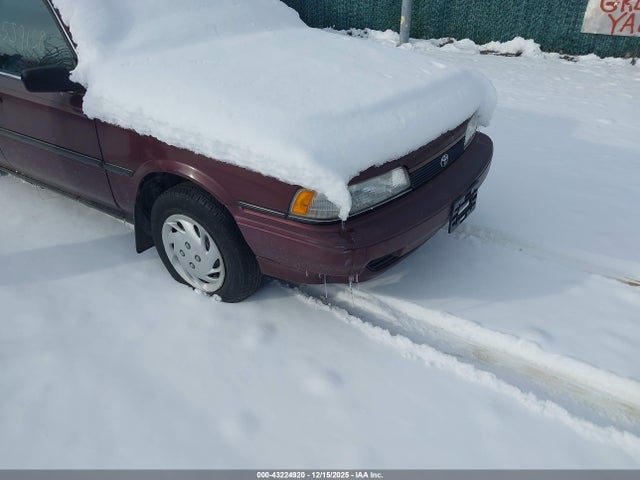 1991 TOYOTA CAMRY DLX
