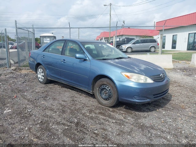 2003 TOYOTA CAMRY LE