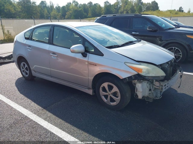 2013 TOYOTA PRIUS TWO