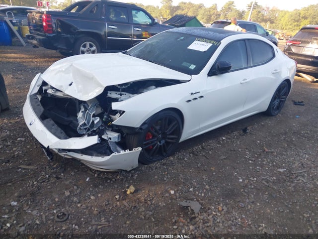 2022 Maserati Ghibli, VIN: ZAM57YTM1NX398070