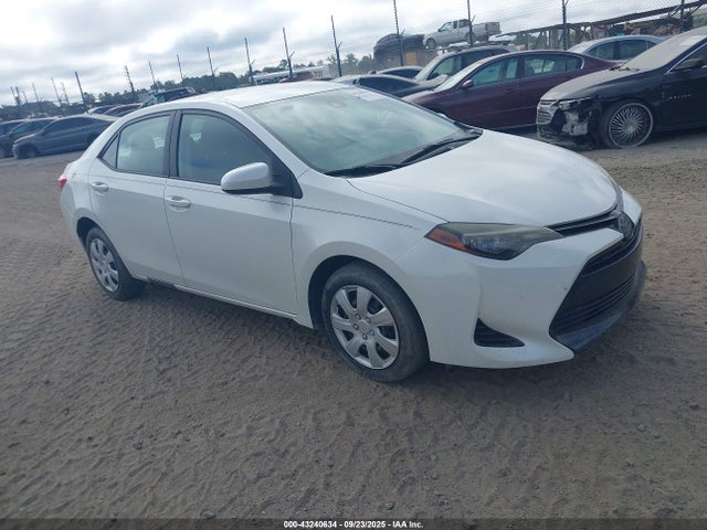 2017 TOYOTA COROLLA LE