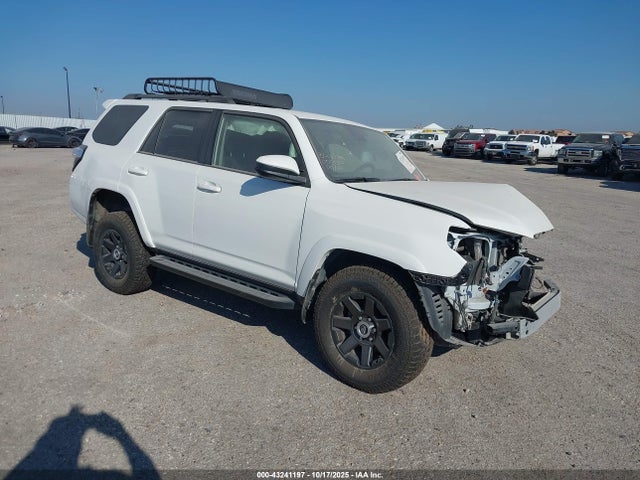 2022 TOYOTA 4RUNNER TRAIL SPECIAL EDITION