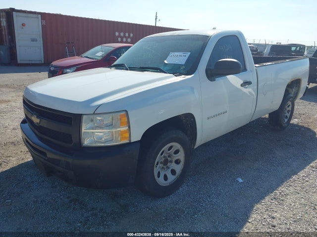 CHEVROLET SILVERADO 1500 WORK TRUCK - 2