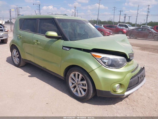 2017 KIA SOUL +