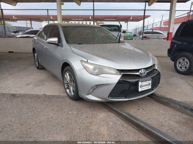 2017 TOYOTA CAMRY SE