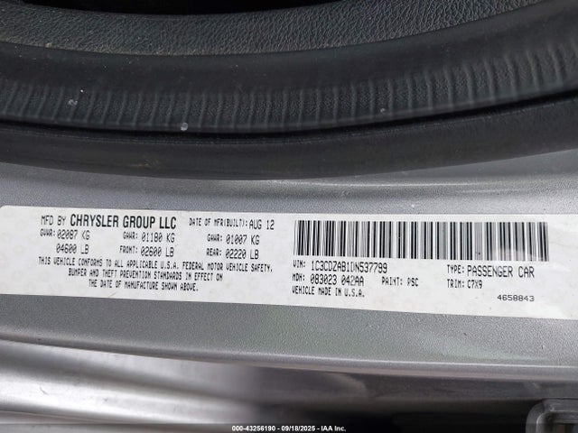 DODGE AVENGER SE - 9