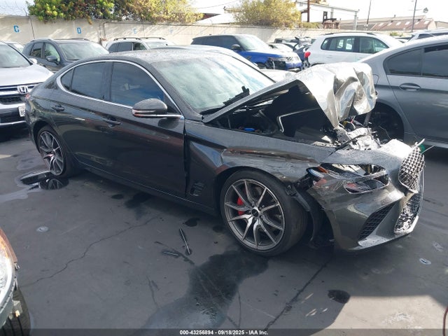 2025 Genesis G70 2.5T RWD