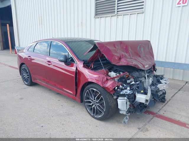 2022 KIA K5 GT