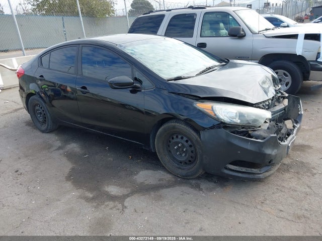2016 KIA FORTE LX