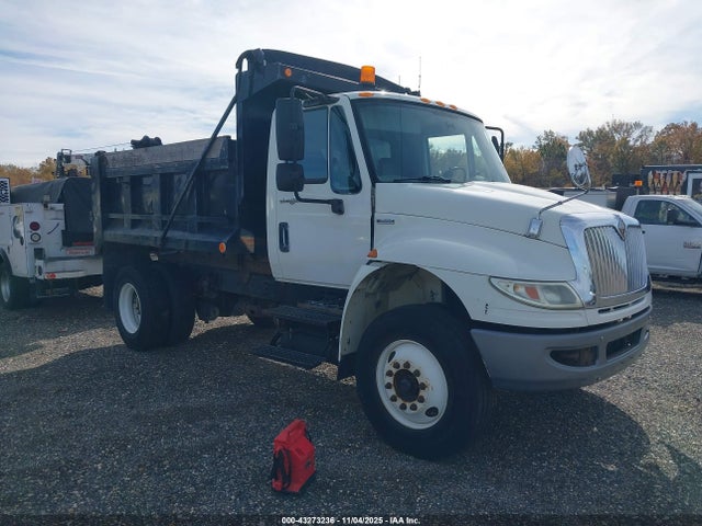 2008 INTERNATIONAL 4000 4400