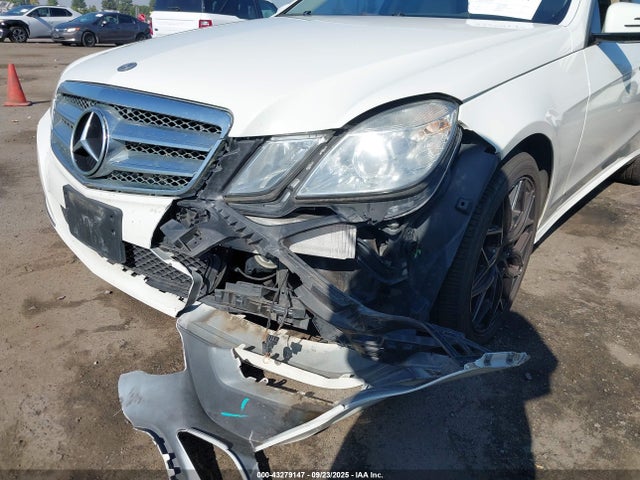 MERCEDES-BENZ E-CLASS - 6