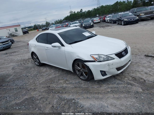 2011 LEXUS IS 