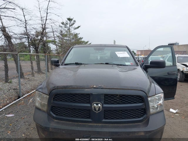 2013 RAM 1500 ST 照片 6