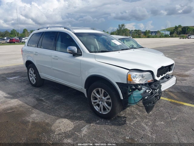 2014 VOLVO XC90 3.2