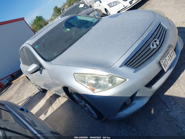 2012 INFINITI G37 JOURNEY