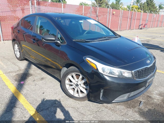 2017 KIA FORTE LX