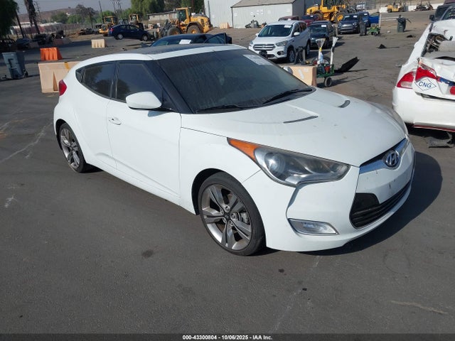 2013 HYUNDAI VELOSTER BASE W/BLACK