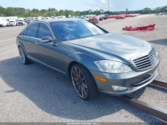 2009 MERCEDES-BENZ S 550 
