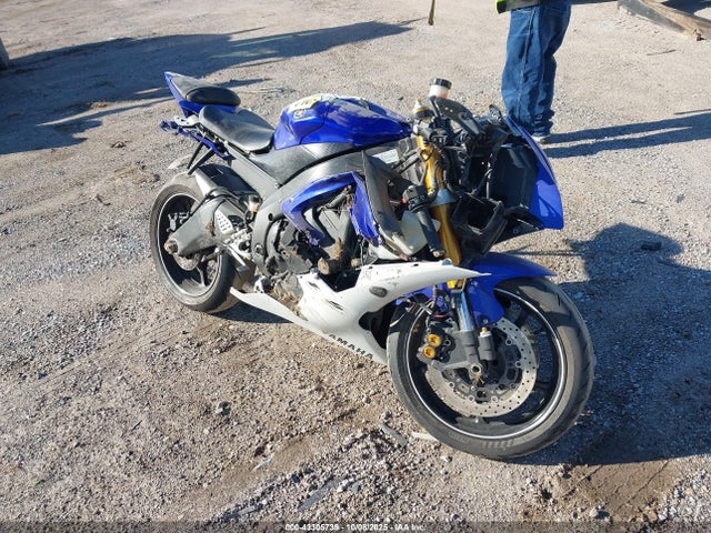 2010 YAMAHA YZF 