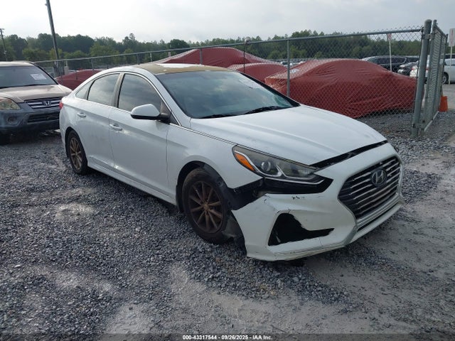 2018 HYUNDAI SONATA SE
