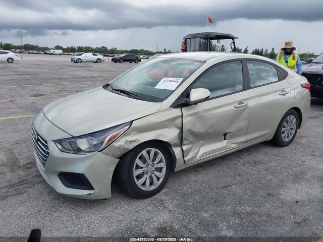 HYUNDAI ACCENT SE - 2