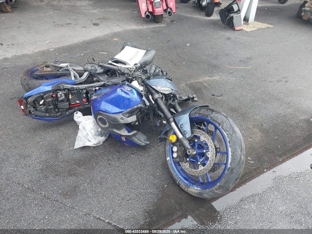 2025 YAMAHA MT09 