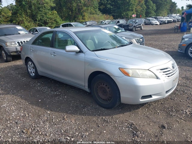 2009 TOYOTA CAMRY LE