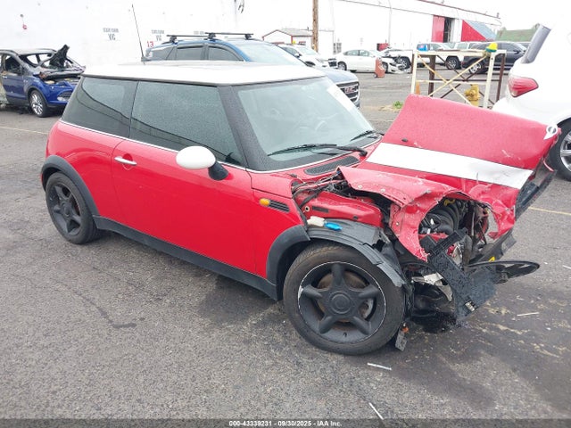 2005 MINI COOPER 