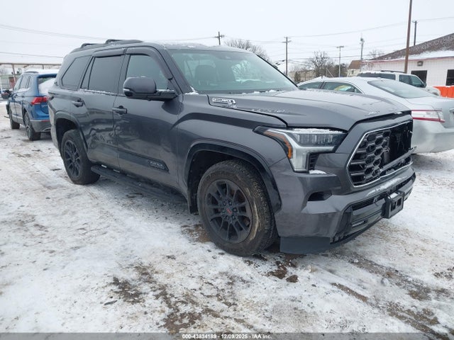 2024 TOYOTA SEQUOIA PLATINUM