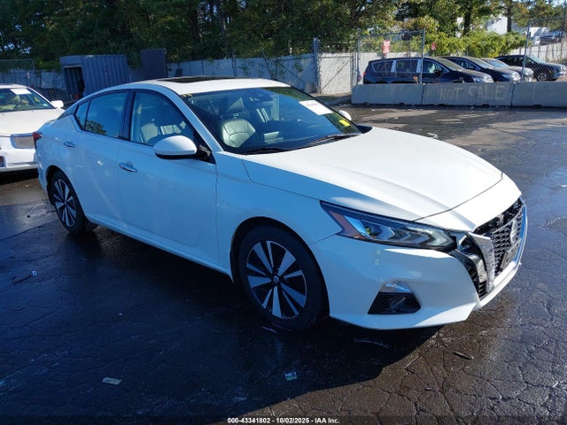 2022 NISSAN ALTIMA SL FWD