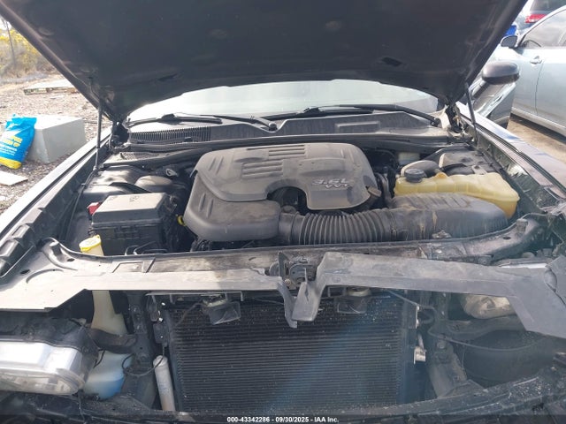 DODGE CHALLENGER SXT PLUS - 10