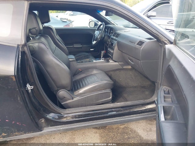 DODGE CHALLENGER SXT PLUS - 5