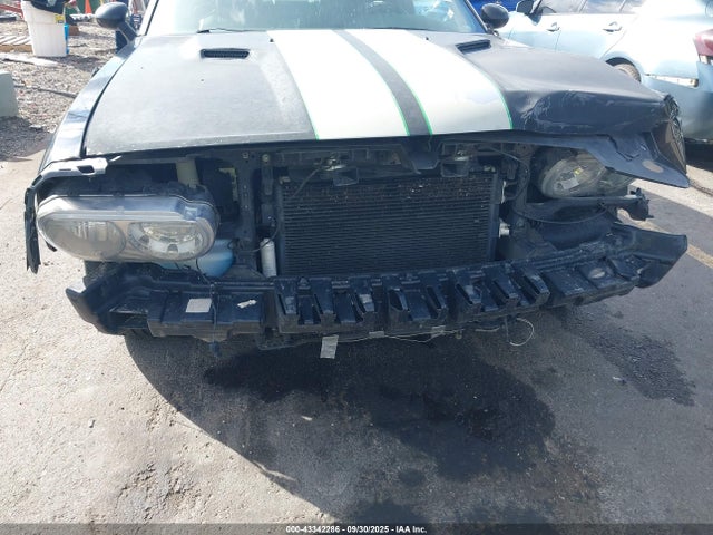 DODGE CHALLENGER SXT PLUS - 6