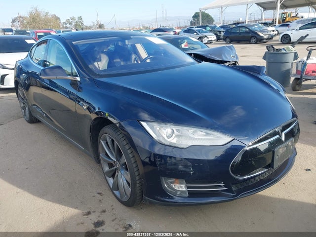 2013 TESLA MODEL S PERFORMANCE