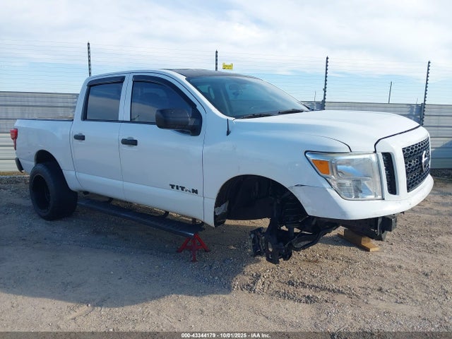 2017 NISSAN TITAN S