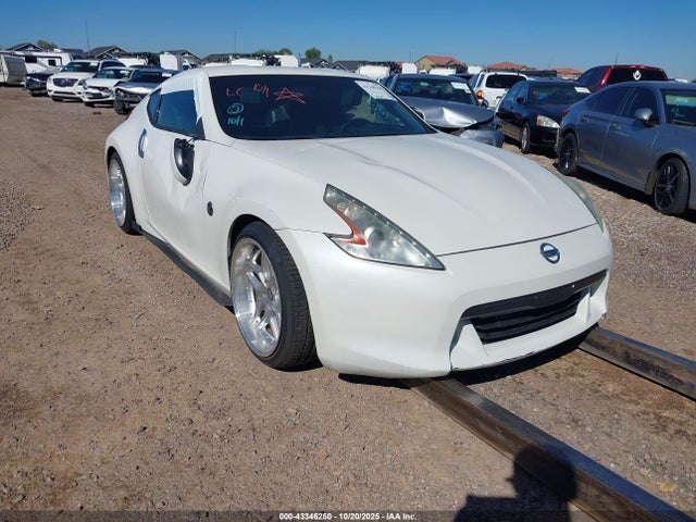 2010 NISSAN 370Z 