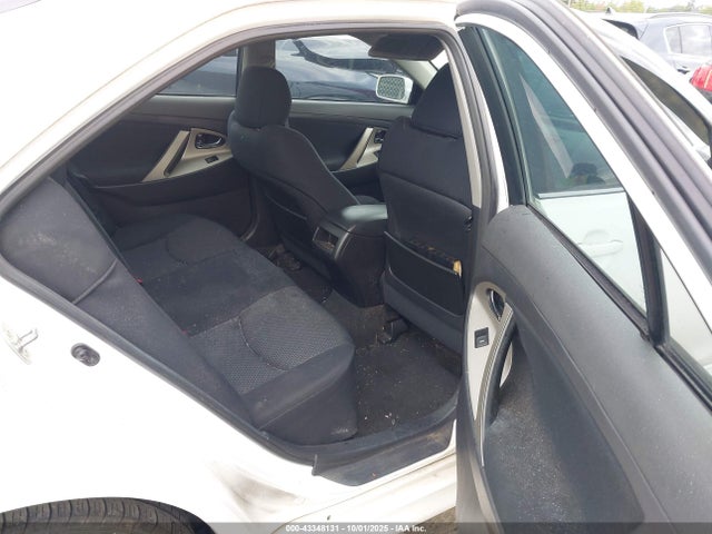 صورة 8 لـ 2010 Toyota CAMRY SE
