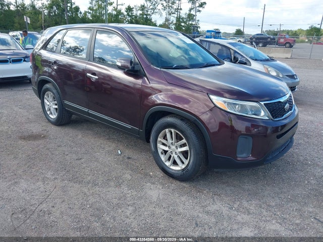 2014 KIA SORENTO LX