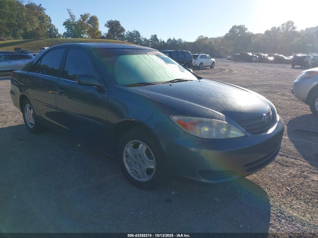 2002 TOYOTA CAMRY LE V6