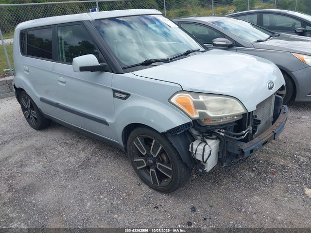 2010 KIA SOUL +
