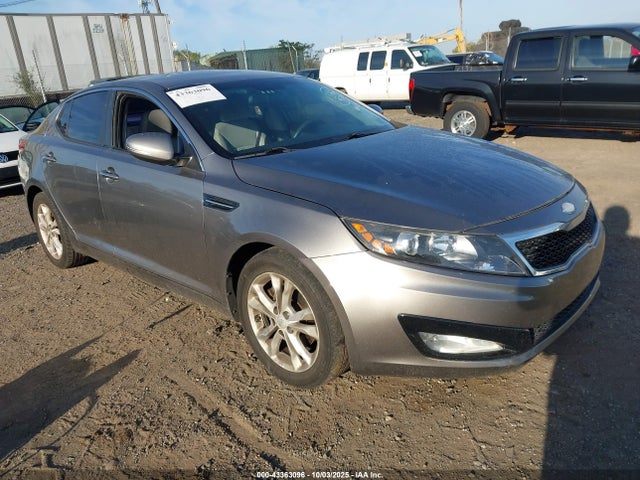 2013 KIA OPTIMA LX