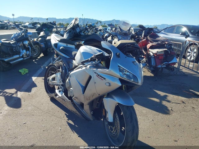 2006 HONDA CBR600 RR