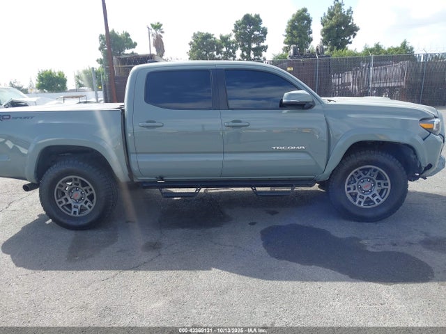 2022 TOYOTA TACOMA TRD SPORT