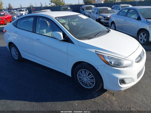 2015 HYUNDAI ACCENT GLS